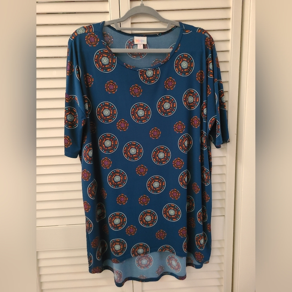 LulaRoe Irma Top